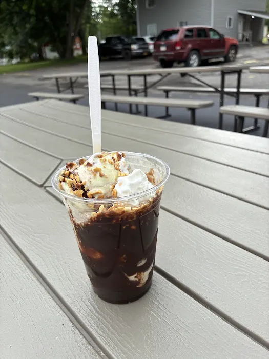 Conesus Lake Creamery Picture 4