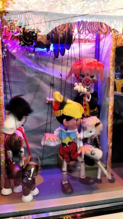 Carousel Frozen Treats Picture 1