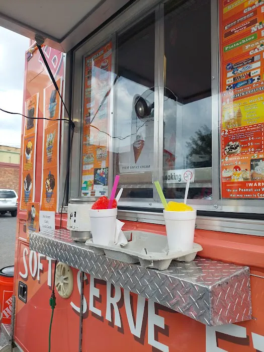Branch's Soft Serve Ice Cream Truck Picture 8
