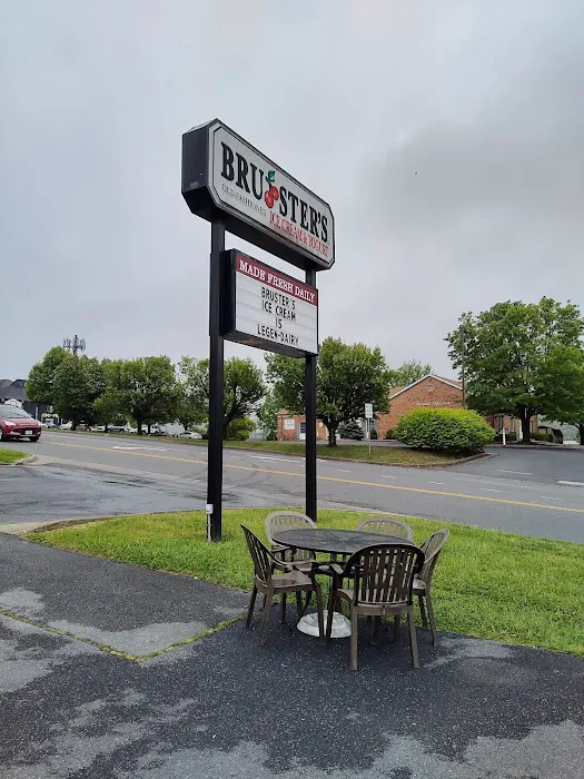 Bruster's Real Ice Cream Picture 10