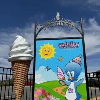 Swirlies Treats Haymarket - Soft Serve & Shave Ice ico
