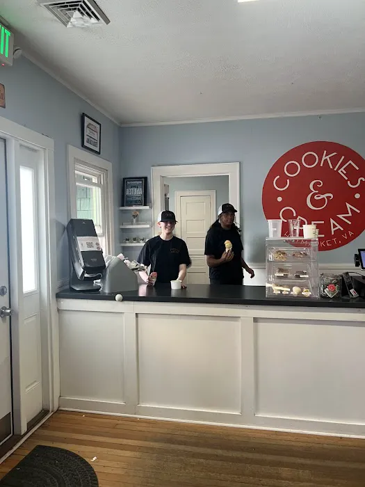 Cookies & Cream Picture 4