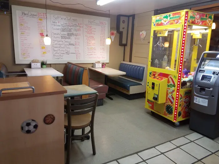 All Stars Ice Cream Shop Picture 7