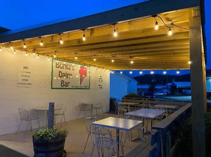 Burke's Dairy Bar Picture 8