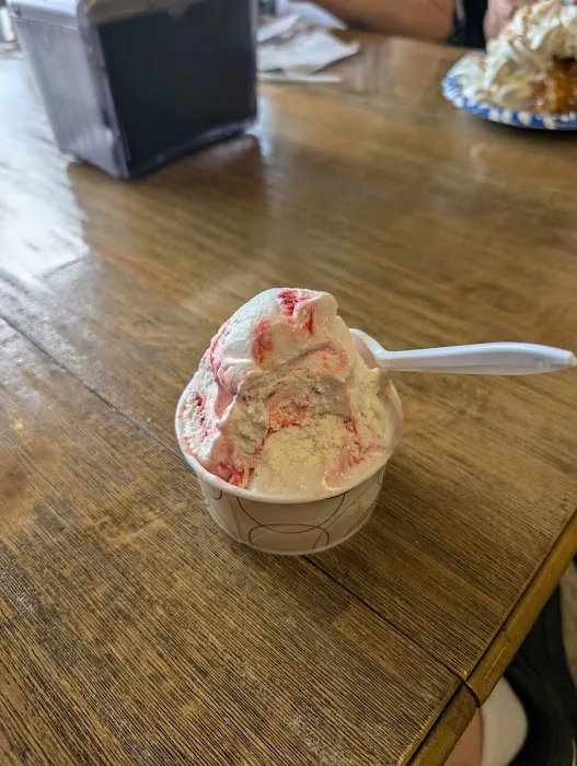 King Kone Creamery Picture 1