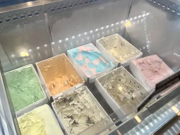 Cubby's Ice Cream Café Picture 1