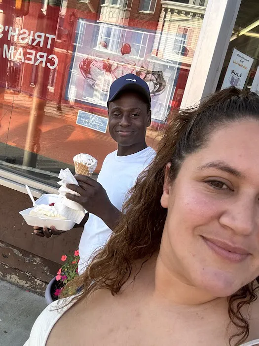 Trish's Ice Cream Shop Picture 8