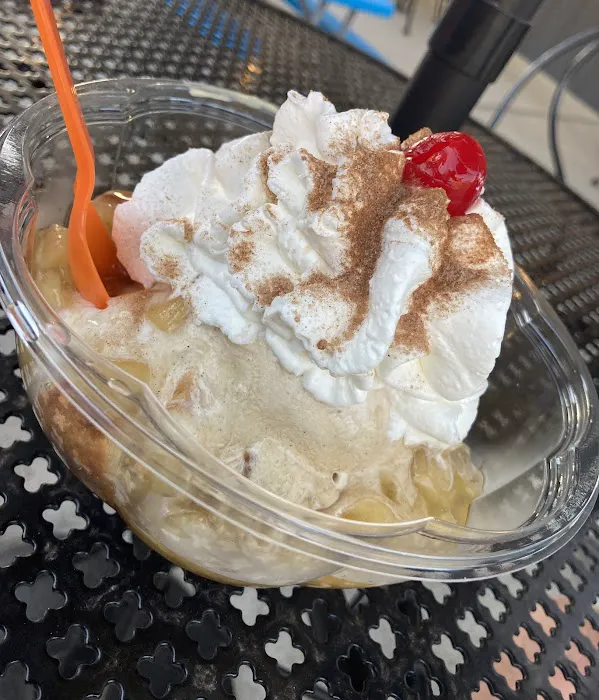 Chill Out Ice Cream Parlor Picture 10