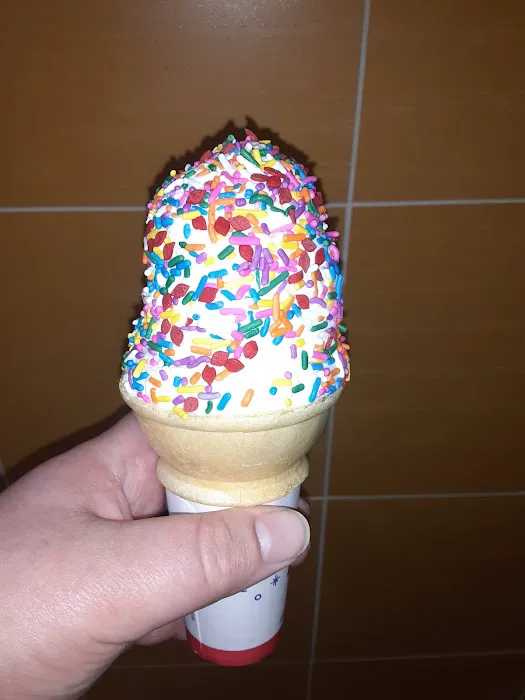 Dairy Queen (Treat) Picture 4