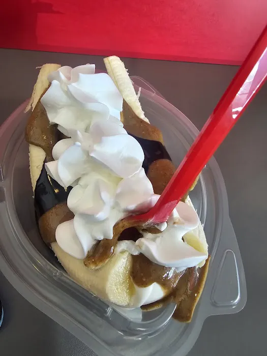 Dairy Queen (Treat) Picture 8