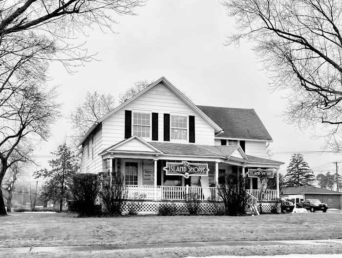 The Island Shoppe Picture 3