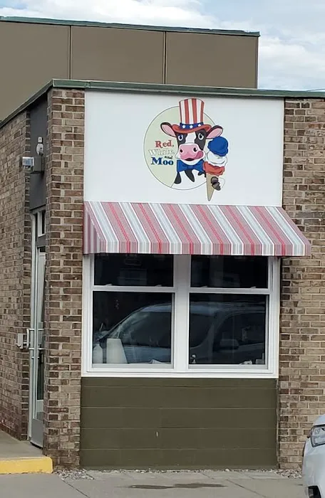 Red, White, and Moo Picture 10