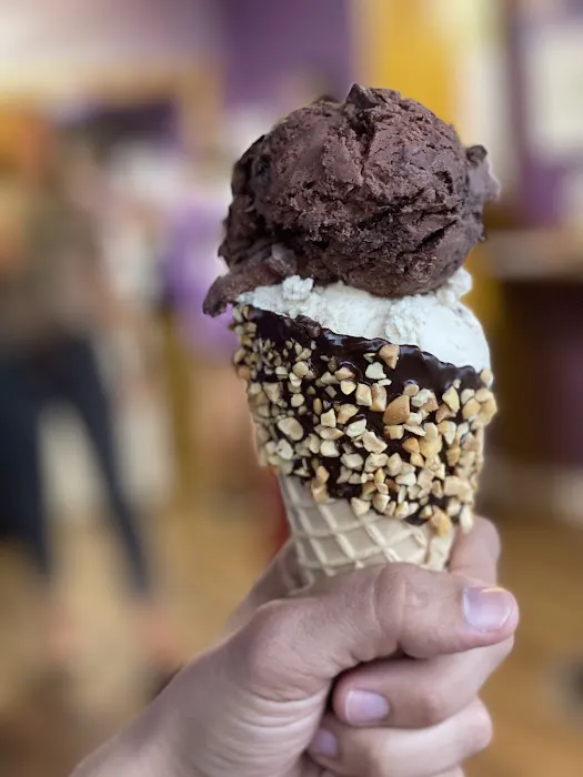 iKON Ice Cream Picture 3