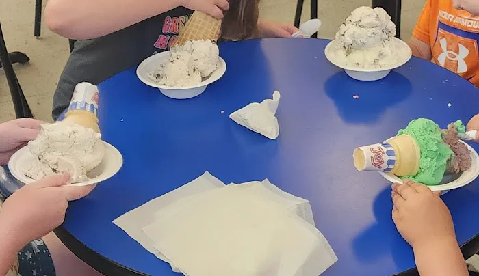 Shark's Ice Cream Picture 5