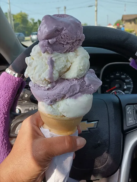 Russell's Ice Cream Picture 5