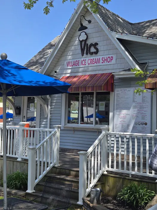 Village Ice Cream Shop Picture 1