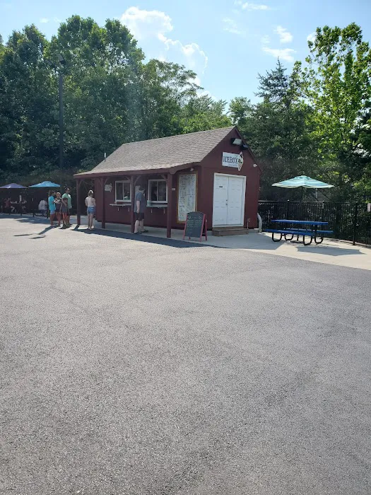 The Icebox Creamery Picture 3