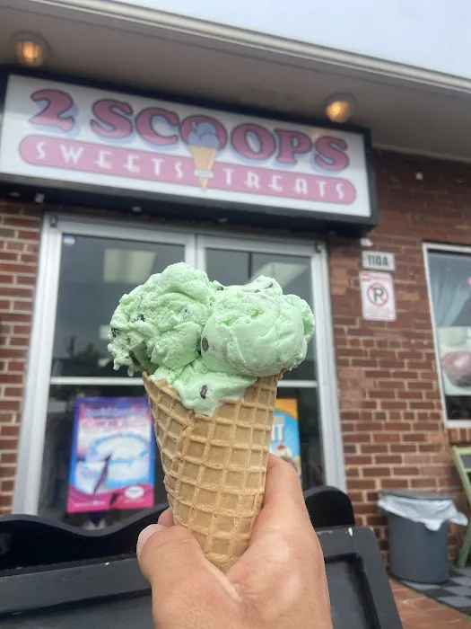2 Scoops Sweets & Treats Picture 5