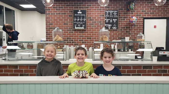 Tots Ice Cream Picture 10