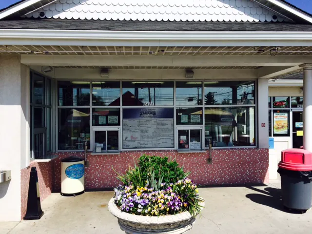 Kline's Dairy Bar Picture 5