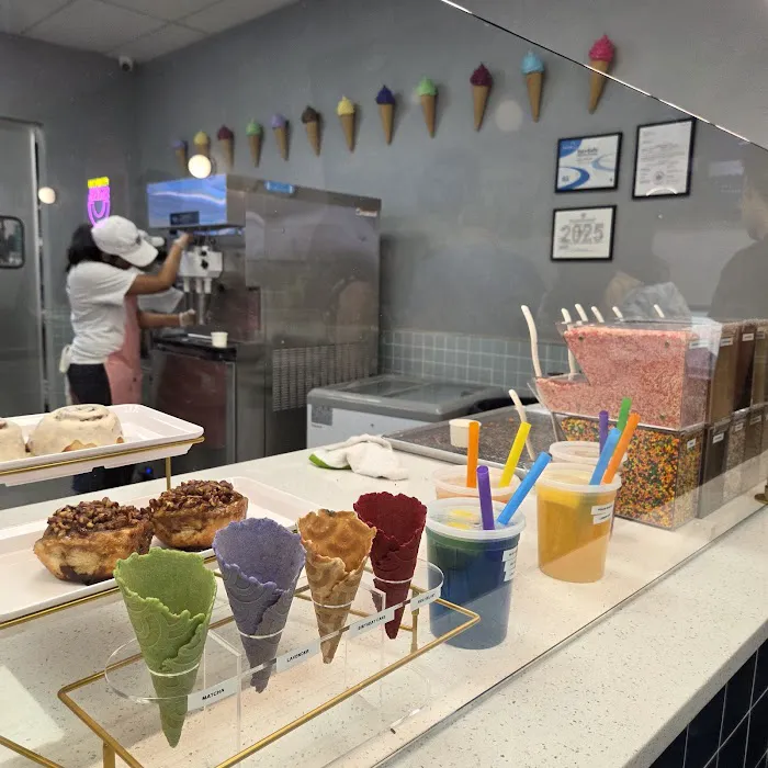 SoftSpot | Craft Soft Serve + Cinnamon Rolls + Dirty Sodas + More Picture 8