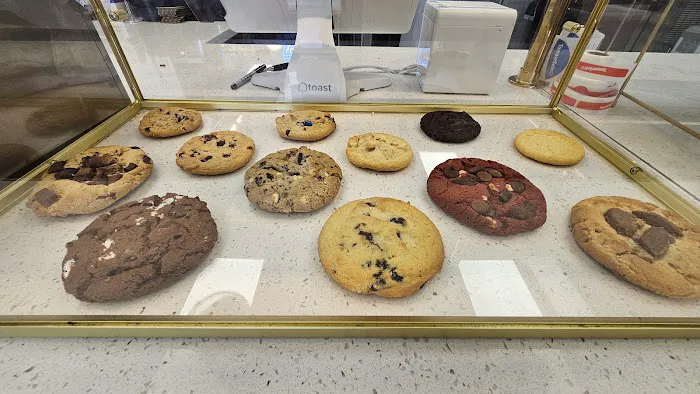 SoftSpot | Craft Soft Serve + Cinnamon Rolls + Dirty Sodas + More Picture 9