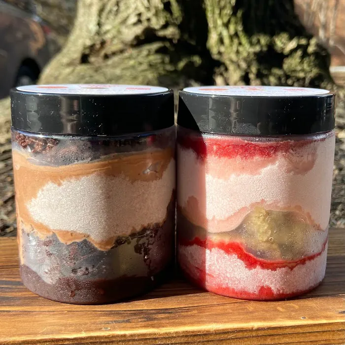 Crème de la Crop - Premium Dairy-Free and Gluten-Free Ice Cream & Sweets Picture 6