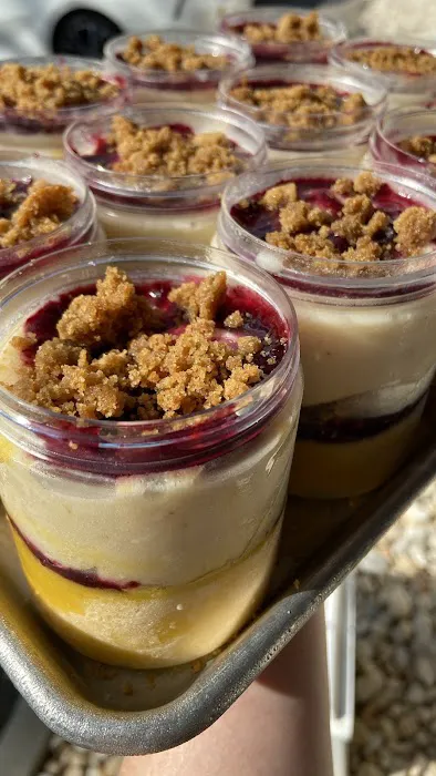 Crème de la Crop - Premium Dairy-Free and Gluten-Free Ice Cream & Sweets Picture 8