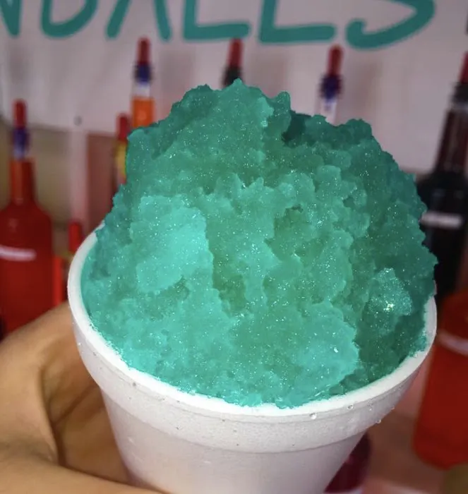 Jessica's Snowballs Picture 1