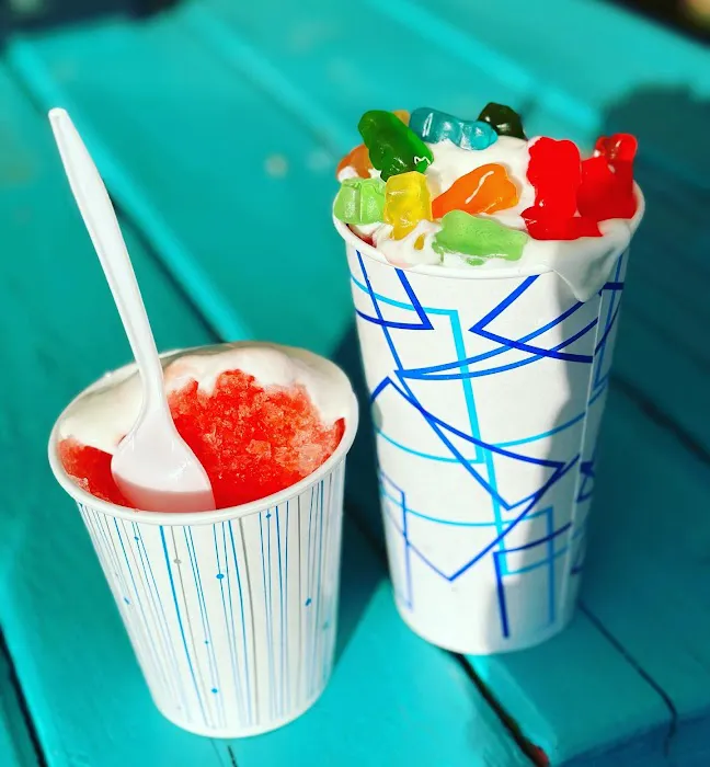 Jessica's Snowballs Picture 8