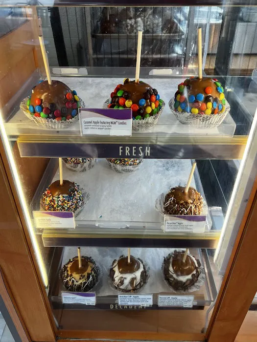 Cold Stone Creamery Picture 4