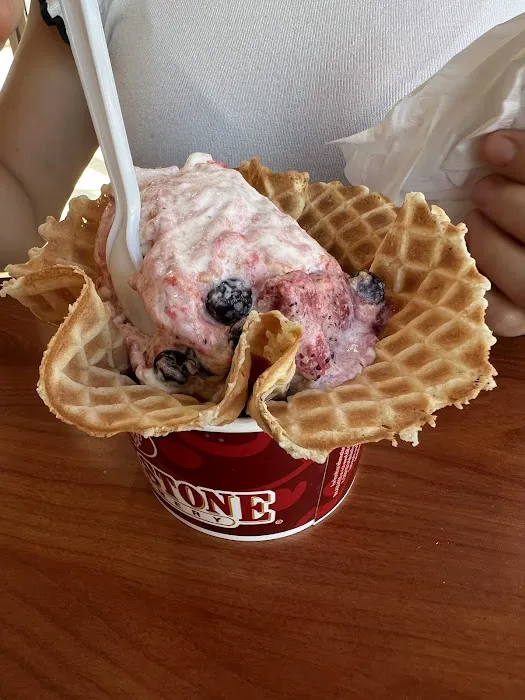 Cold Stone Creamery Picture 5