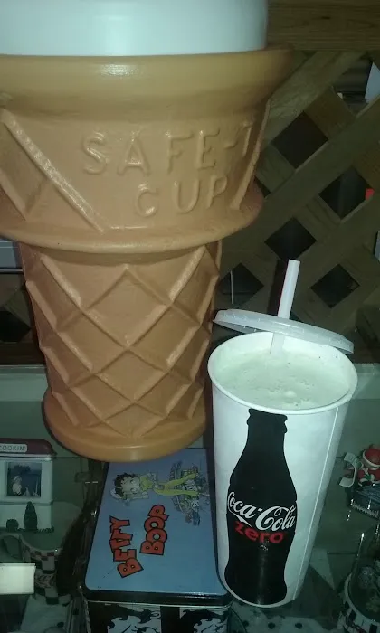 Big Dippers Ice Cream Picture 9