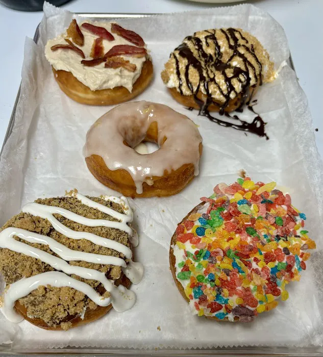 Emingee's Fastnachts, Donuts, Ice Cream and Italian Ice Picture 9