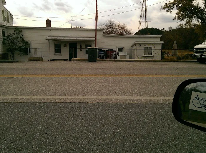 Simmons Homemade Ice Cream Store Picture 6