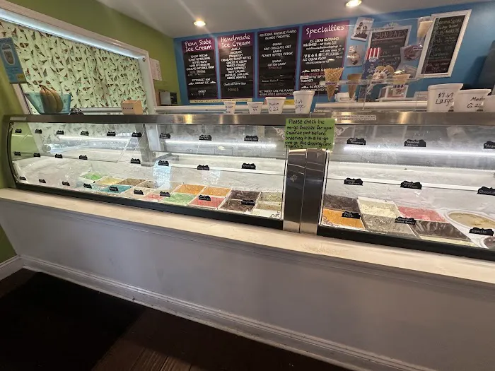 Sarah's Creamery Picture 4