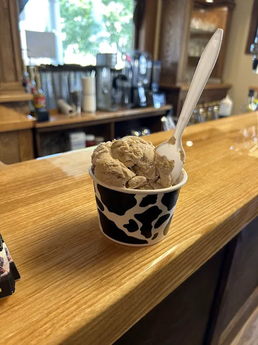 The Main Street Creamery Picture 3