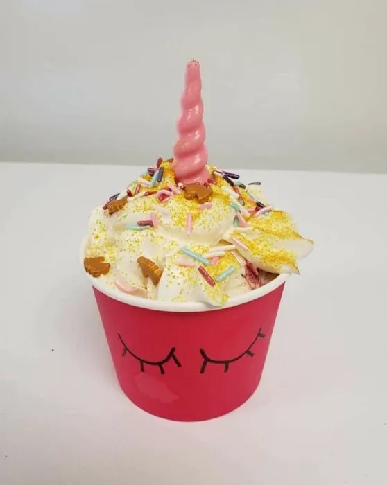 The Yellow Basket Gift & Ice Cream Shop Picture 9