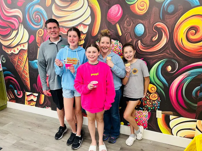 Ice Cream Haven Picture 3