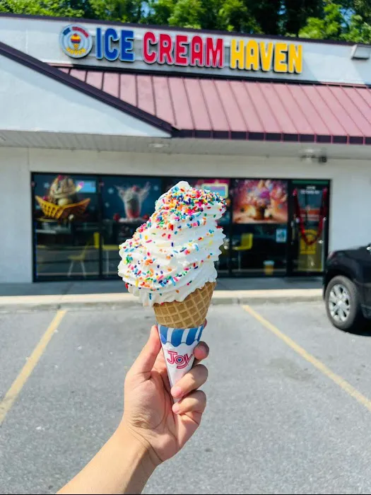 Ice Cream Haven Picture 9