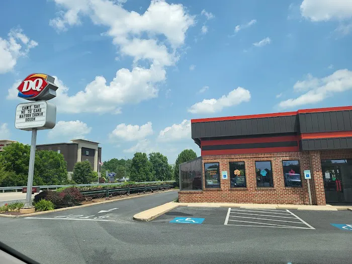 Dairy Queen East Picture 6