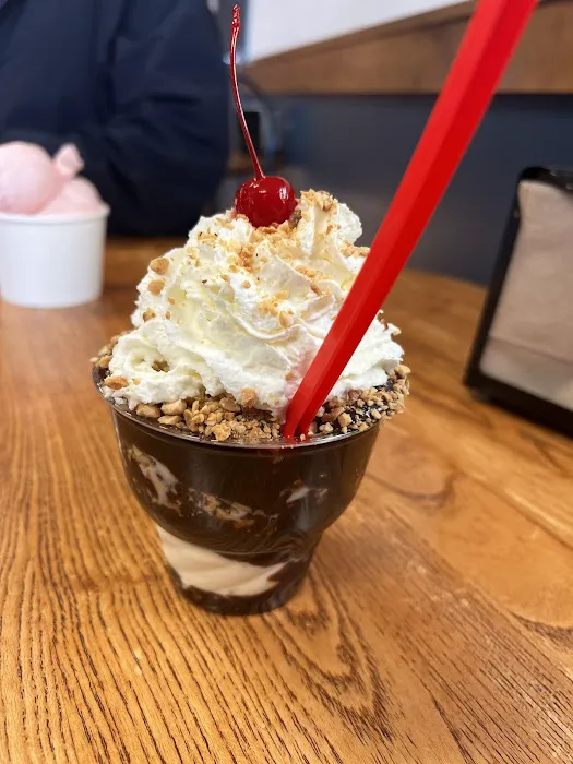 Patches Family Creamery Picture 9