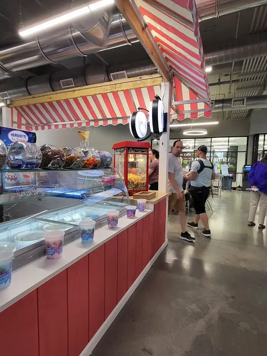 CHILL Ice Creamery Picture 3