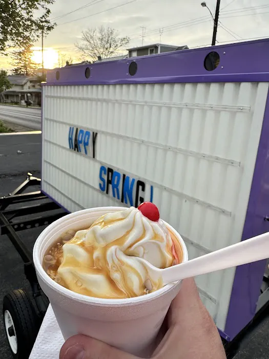 Annie's Soft Ice Cream Picture 3