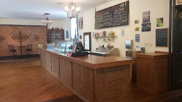 Brandts Ice Cream Parlor Picture 6
