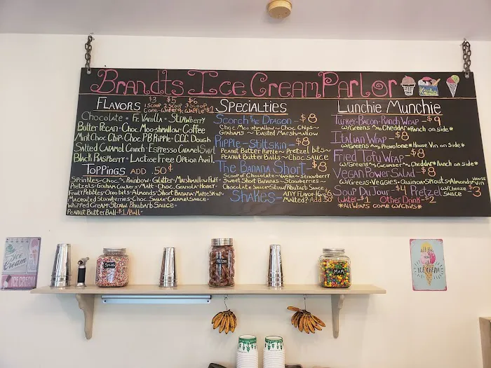 Brandts Ice Cream Parlor Picture 7