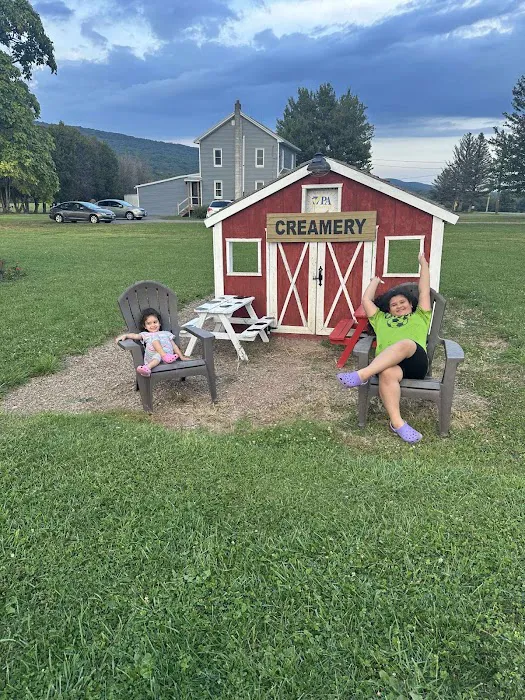 Pecora’s Creamery LLC Picture 7
