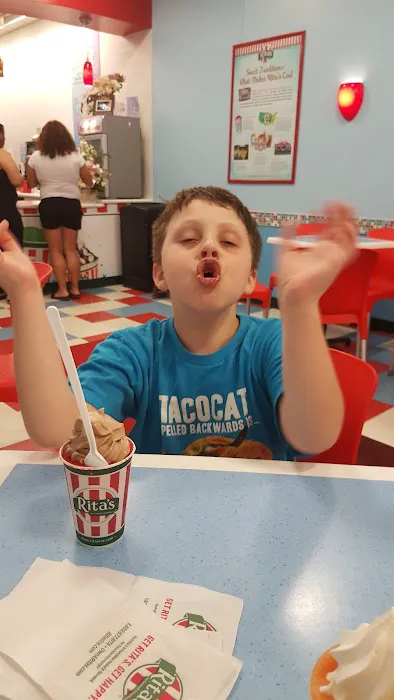 Rita's Italian Ice & Frozen Custard Picture 1