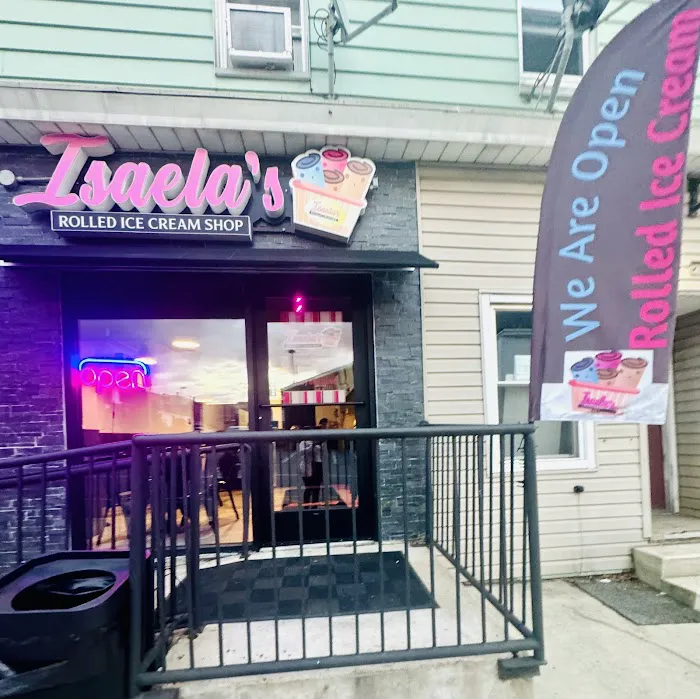 Isaela's Rolled Ice Cream Shop Picture 5