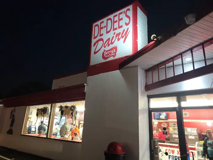 De Dee's Dairy Picture 8